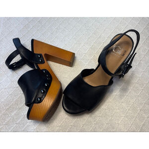 Black Leather Platform Sandals with Wooden Heel